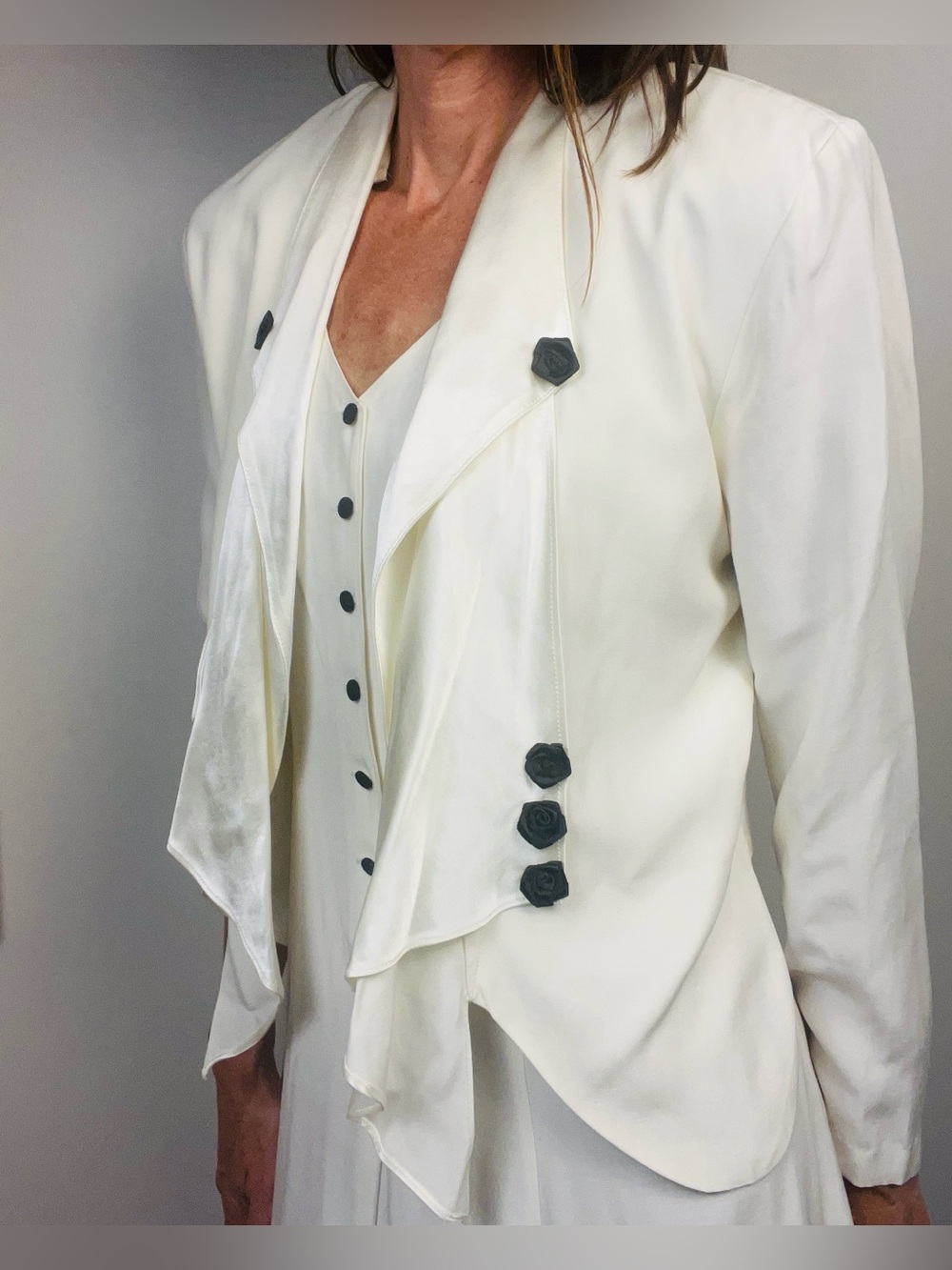 Vintage 80s Two-Piece Midi Dress & Cropped Jacket Set – Ivory & Black Rosettes